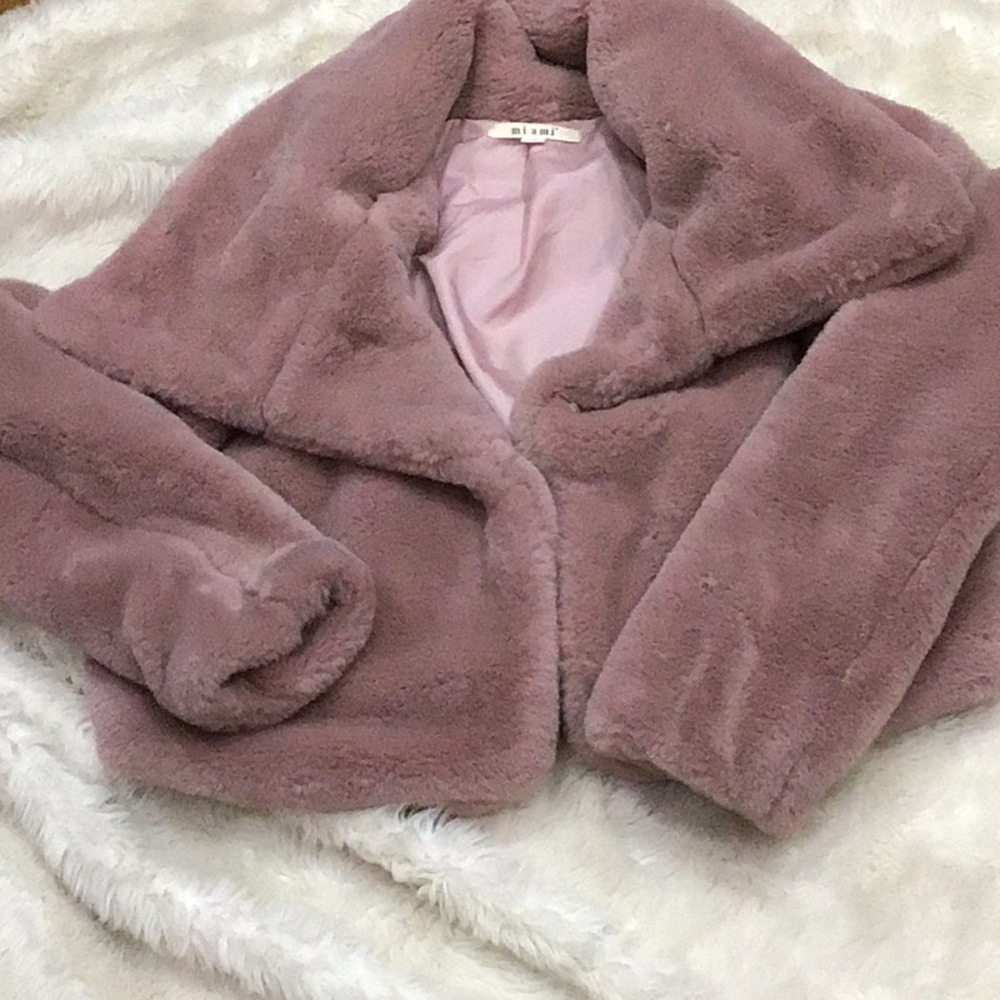Fuzzy, pink, warm Short coat
